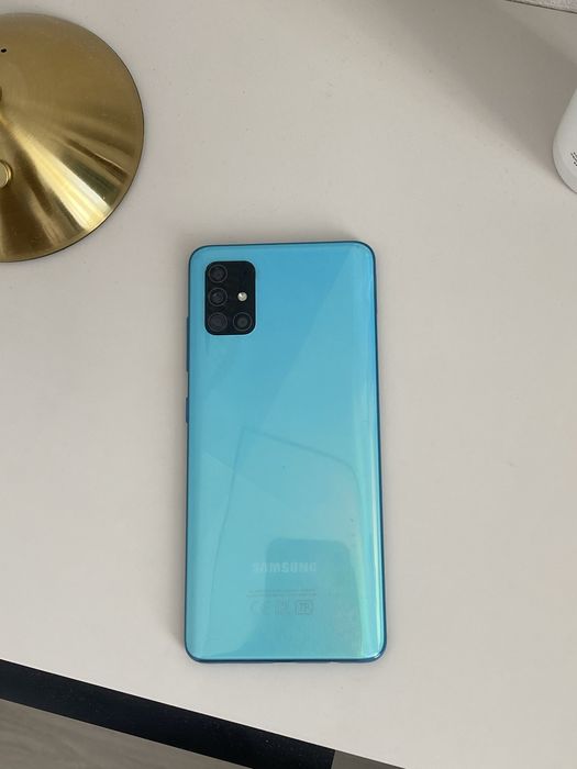 Samsung A51 голубой