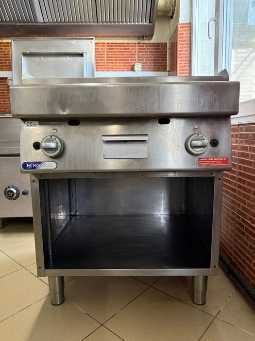 Plită grill Horeca profesională Modular pe gaz (Fry Top), 2 zone de gătire