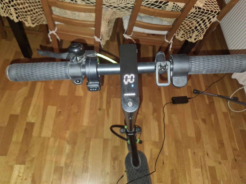 Trotinetă Myria 25km/h