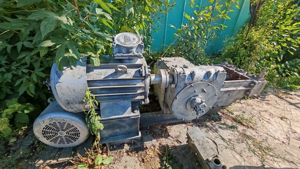 Продам агрегат электронасосный трехплунжерный