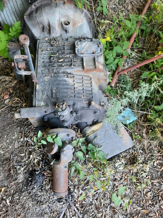 Продаю запчасти  на Камаз  Маз