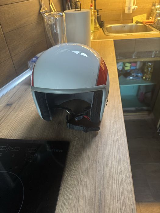 Каска за Мотопед Vespa