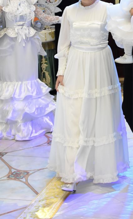 Продам платья