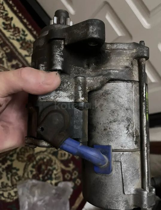 Стартер от Лексус 470