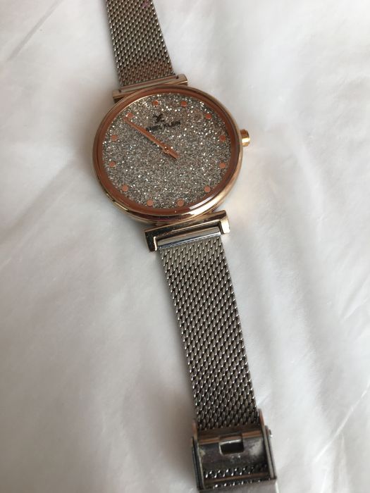 Дамски часовници