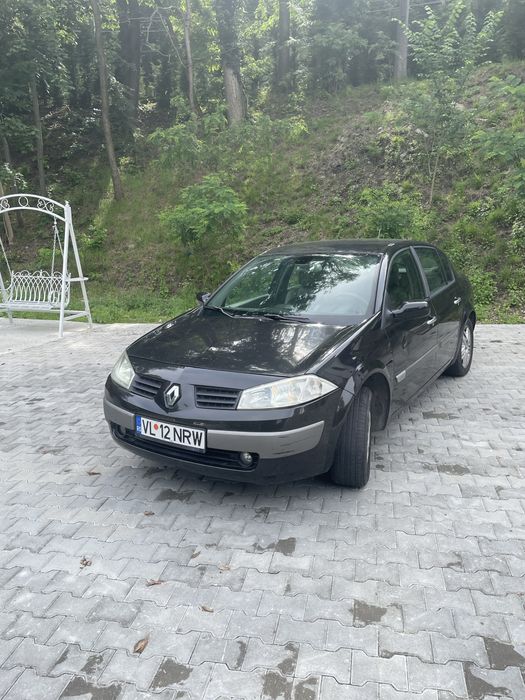 RENAULT Megane