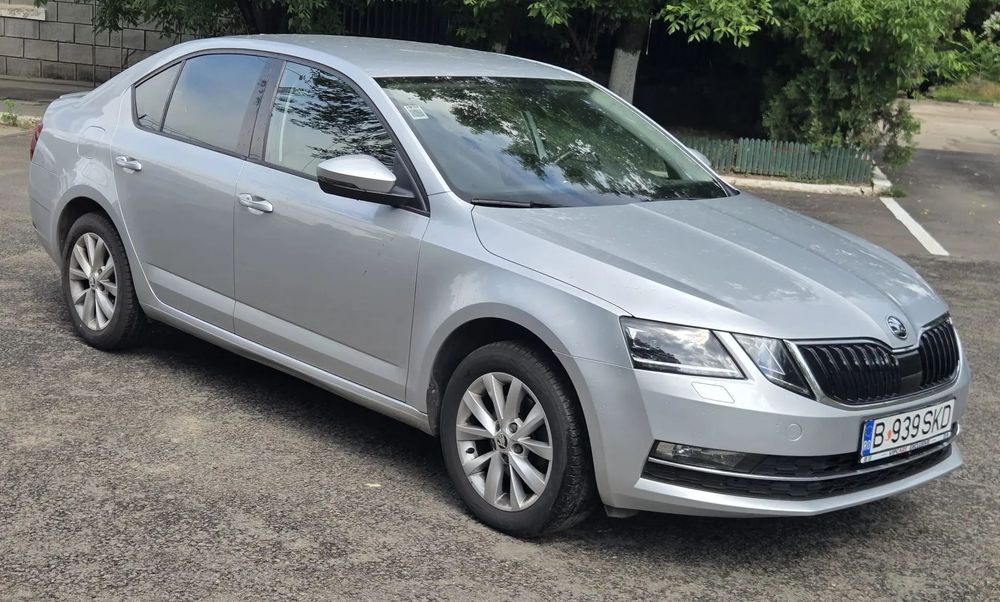 Skoda Octavia Singurul proprietar  , masina cu parbrizul incalzit.