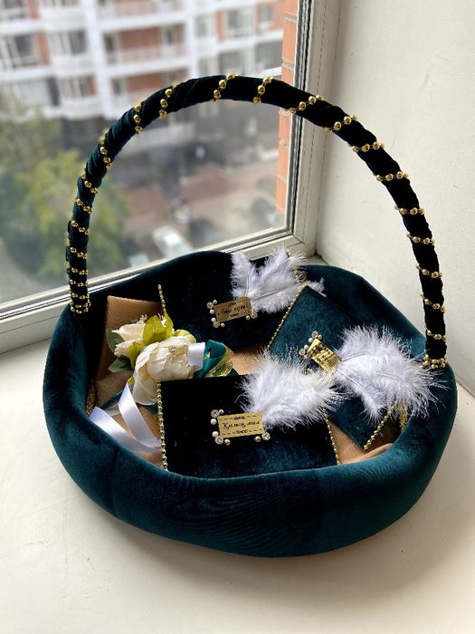 Тойбастар қоржындар корзина сәукеле