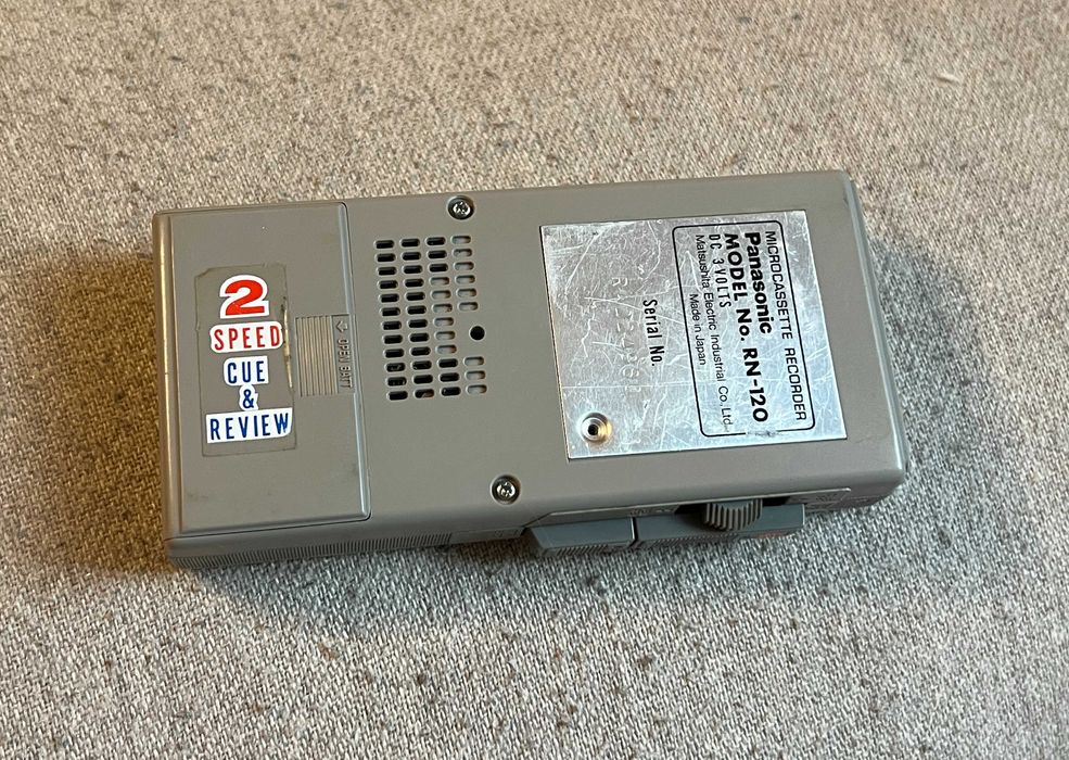 Panasonic RN-120 microcassette recorder doua viteze, nefunctional