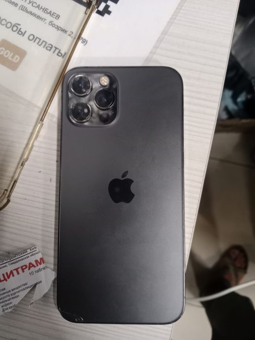 Iphone 12 pro ideal!