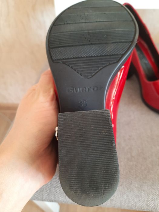 Туфли лакированные