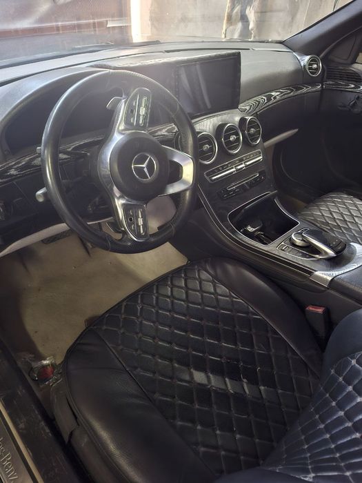 Мерседес бенс 220-222  сотилали