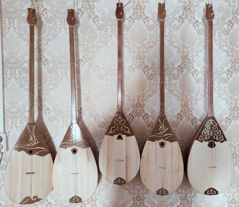 Домбыра ручной работы от мастера