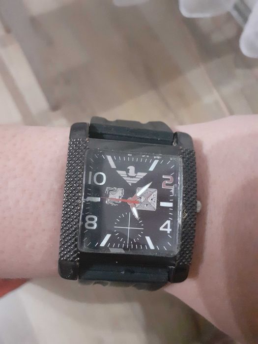 Vand ceas emporio armani
