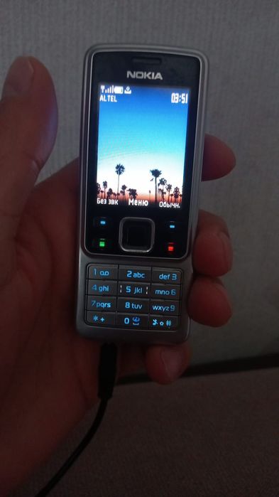 Продам Нокиа 6300