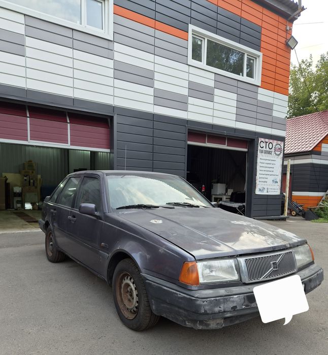 Автомобиль Volvo 440
