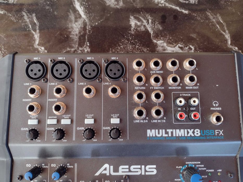 Аудио миксер Alesis Multimix 8 USB FX