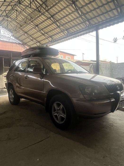 Продам машину в хорошем состояние