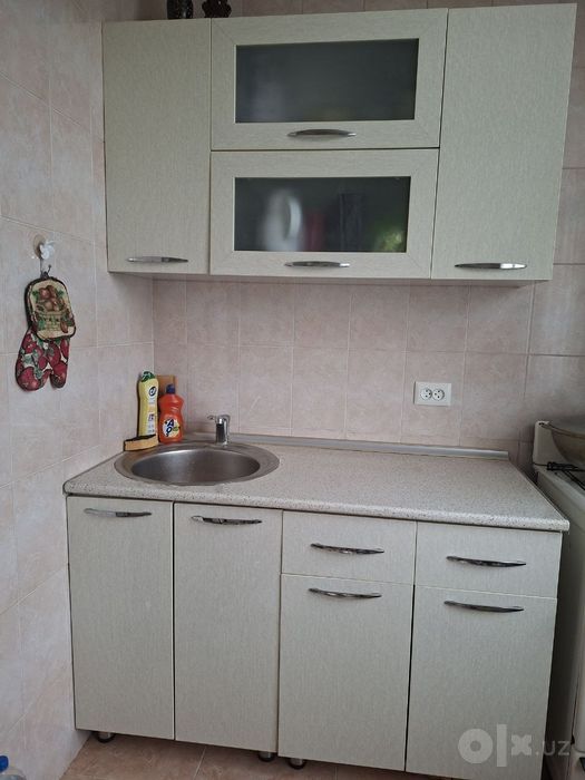 Продам кухонный шкаф