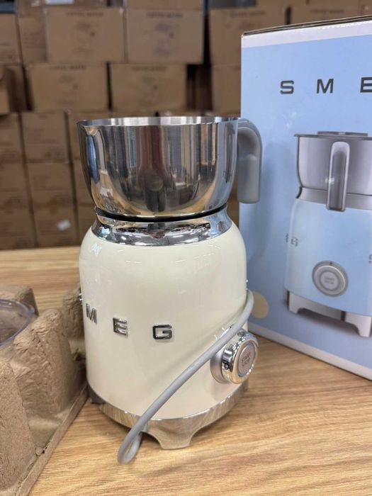 Капучинатор smeg
