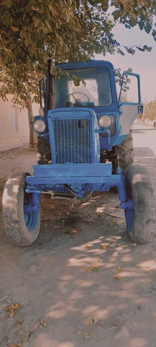 МТЗ 80 Трактор 7 та жиҳозлари билан