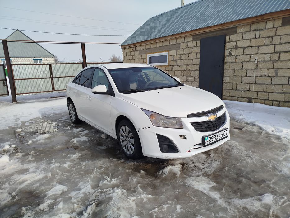 Шевроле Круз продам