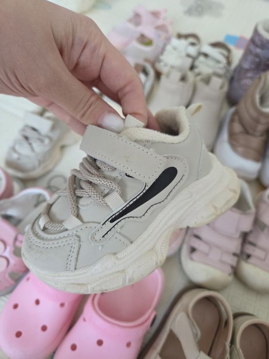 Детская обувь б/у с 11 месяцев до 3 лет для девочки