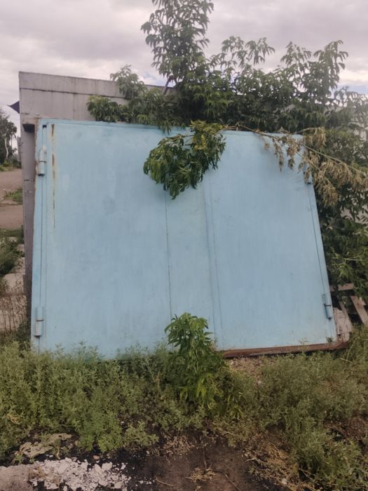Ворота на гараж б/у