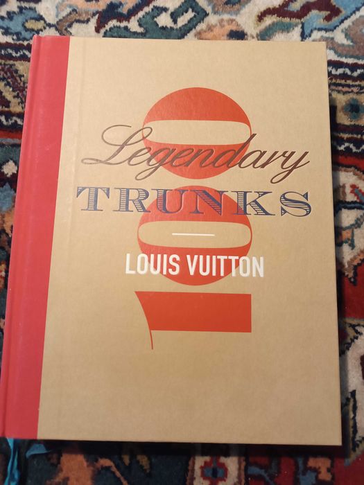 Чемоданы Луи Ветон Louis Vuiton - 100 Legendary Trunks
