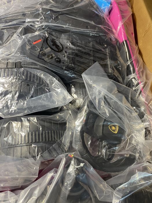 Детска електрическа количка 12V с дистанционно управление