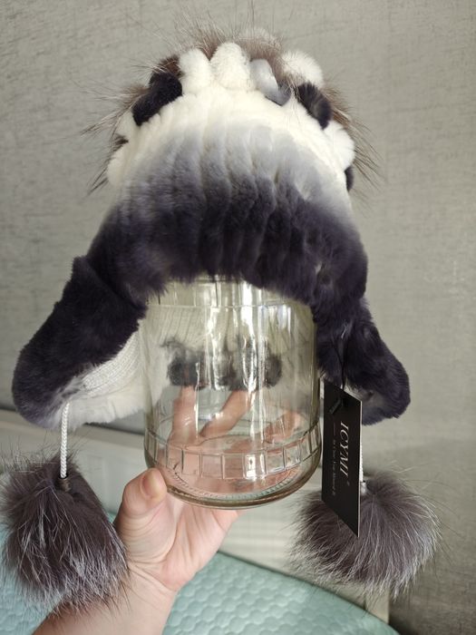 Тёплая меховая шапка