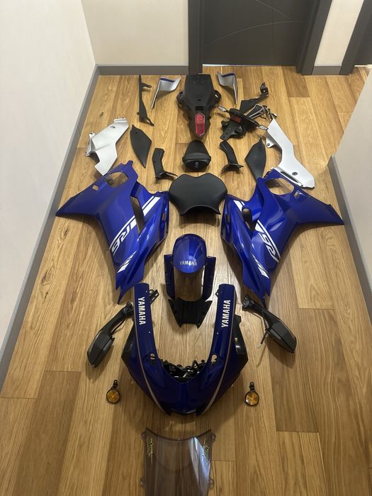 Спойлери Yamaha r6