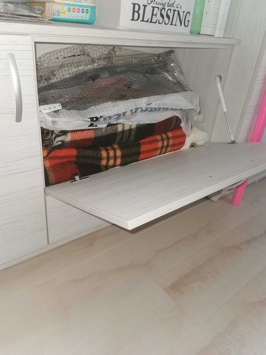 Скрин /Шкаф/Ракла