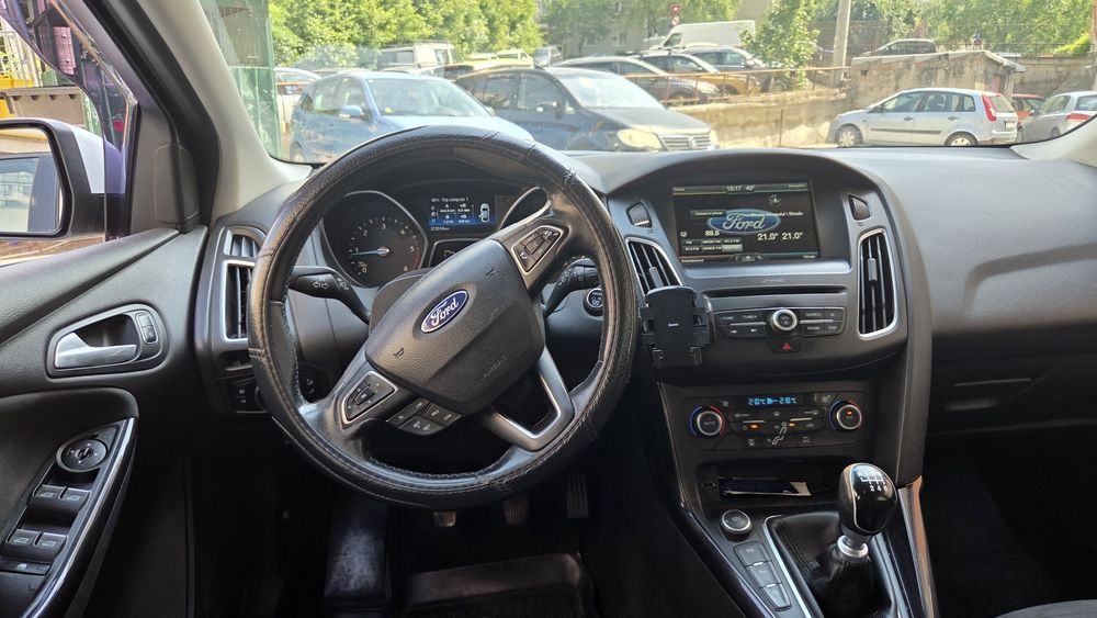 FORD Focus 2015 — imagine 2