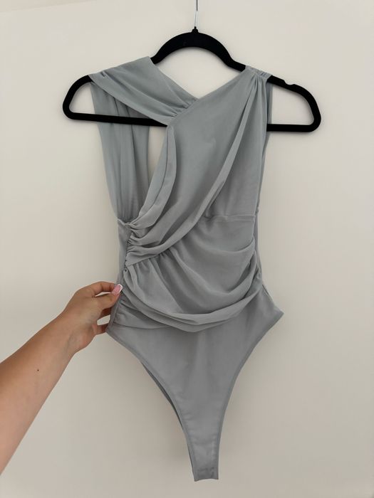 Body ZARA ca NOU