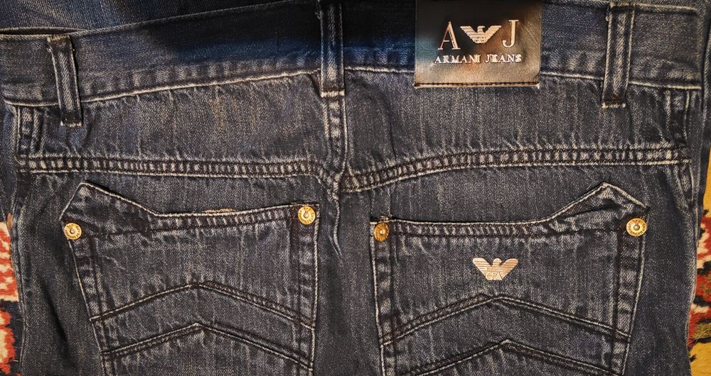 Blugi Armani Jeans
