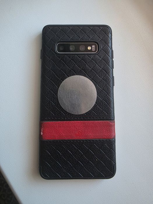 Продам Самсунг С10+
