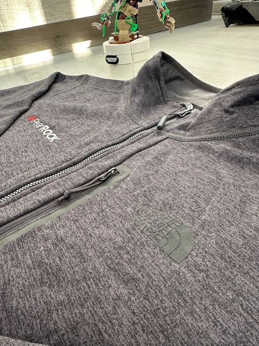 The North Face мъжки суичър