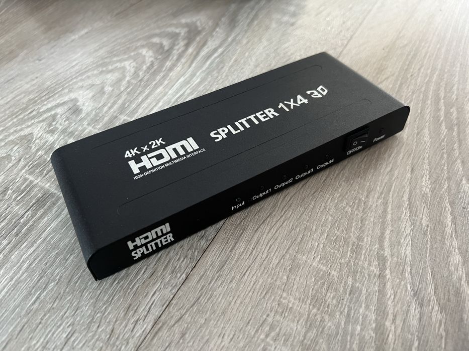 HDMI splitter 1x4 3D 4k x 2k