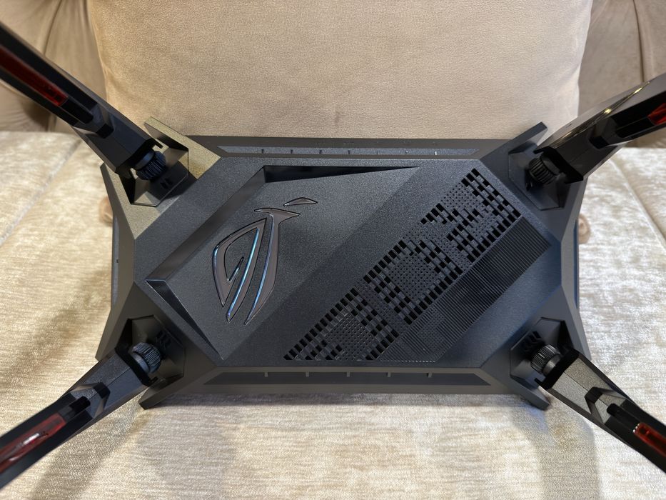 Router Wireless Gaming ASUS ROG Rapture GT-AX6000, Dual-Band, Wi-Fi 6, AiMesh, Triple-Level Game Acceleration, 4 antene Wi-Fi