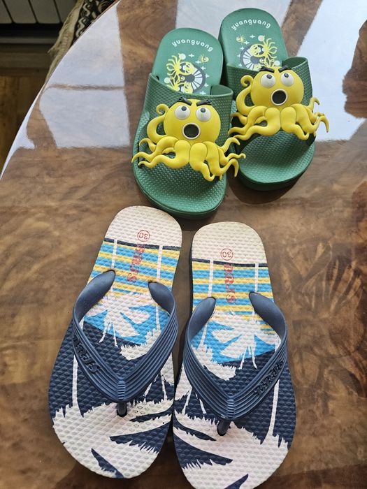 Продам обувь детскую