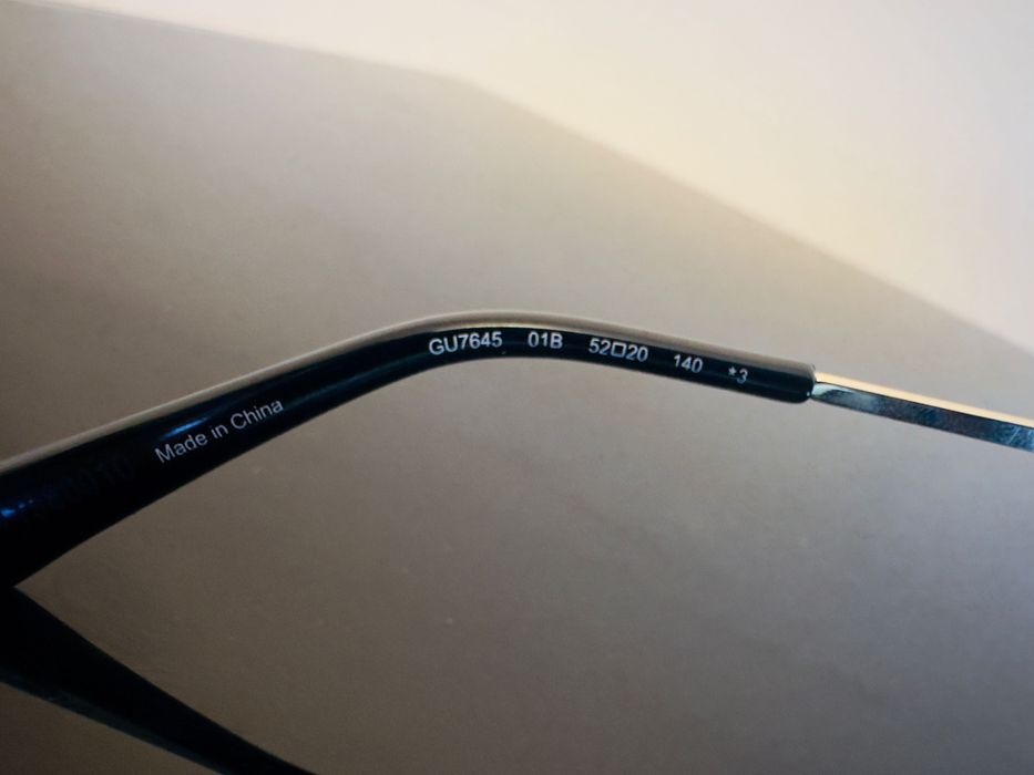 Оригинални  слънчеви очила Guess