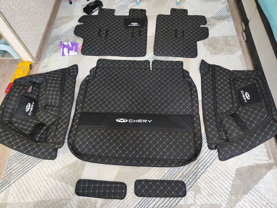 Чехол на багажник Новый