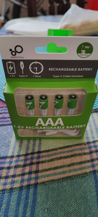 Акумулаторни li-On презареждащи се ААА Usb C батерии + Кабел.
