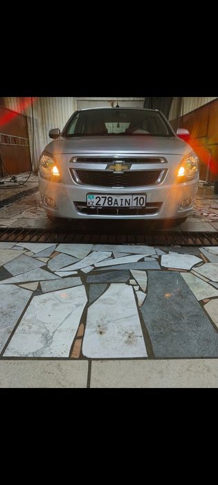 Продам новая машина