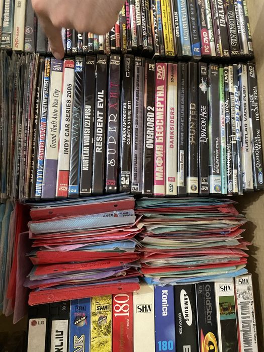 Коллекция игр на п.к  и кассовые фильмы