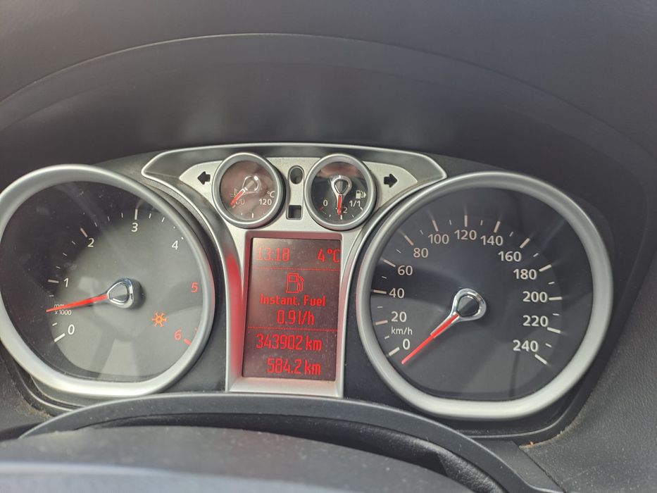 Vând Ford Focus 1.6 Diesel