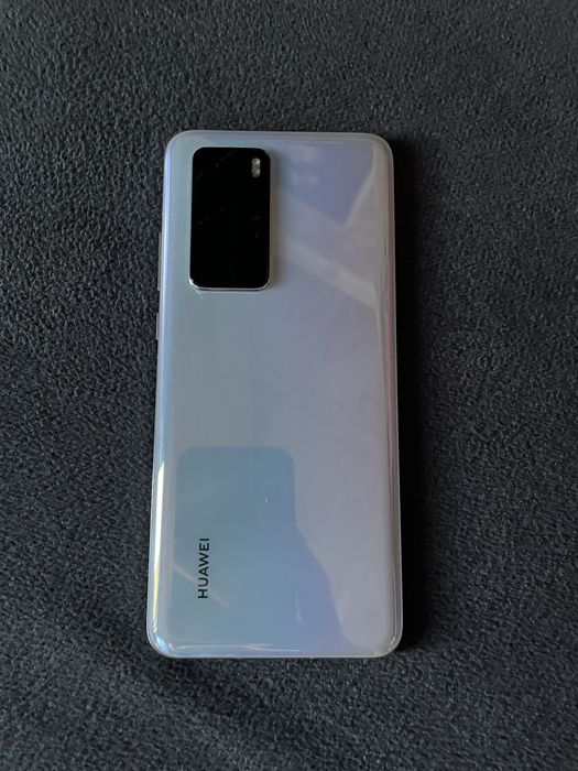 Huawei p40 pro în stare foarte bună fara zgârieturi , baterie 88%, negociabil !