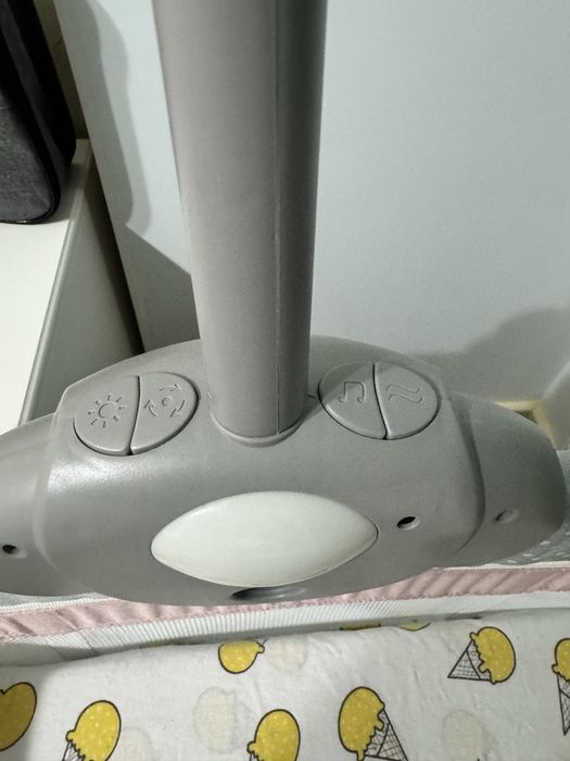 Манеж (детская кроватка) + матрац