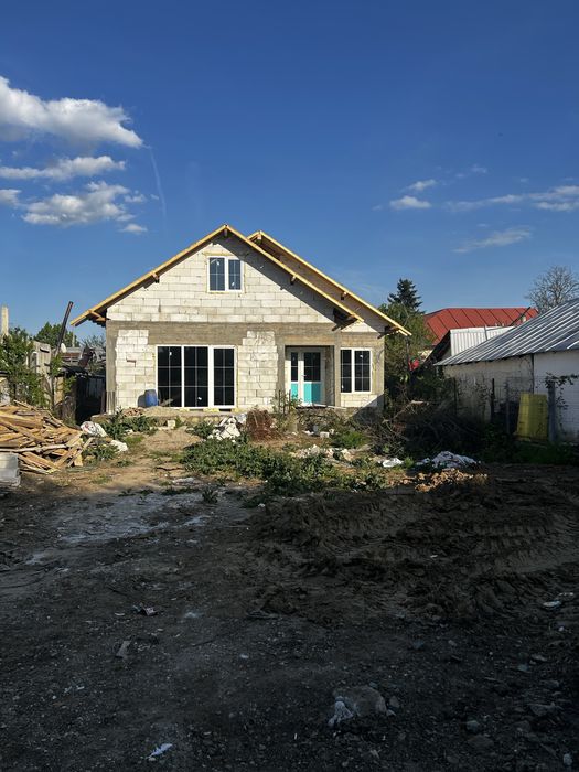 Casa noua la cheie P+M zona exclusivista int rascoalei !!!